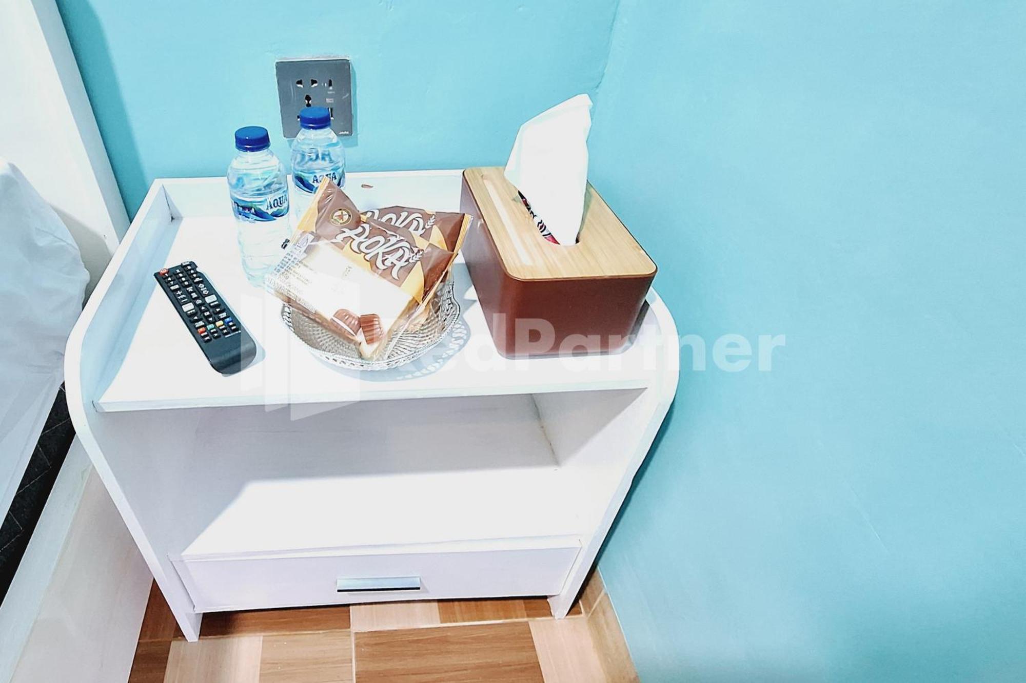 Griya Prashasta Mitra Reddoorz Hotell Kediri  Exteriör bild