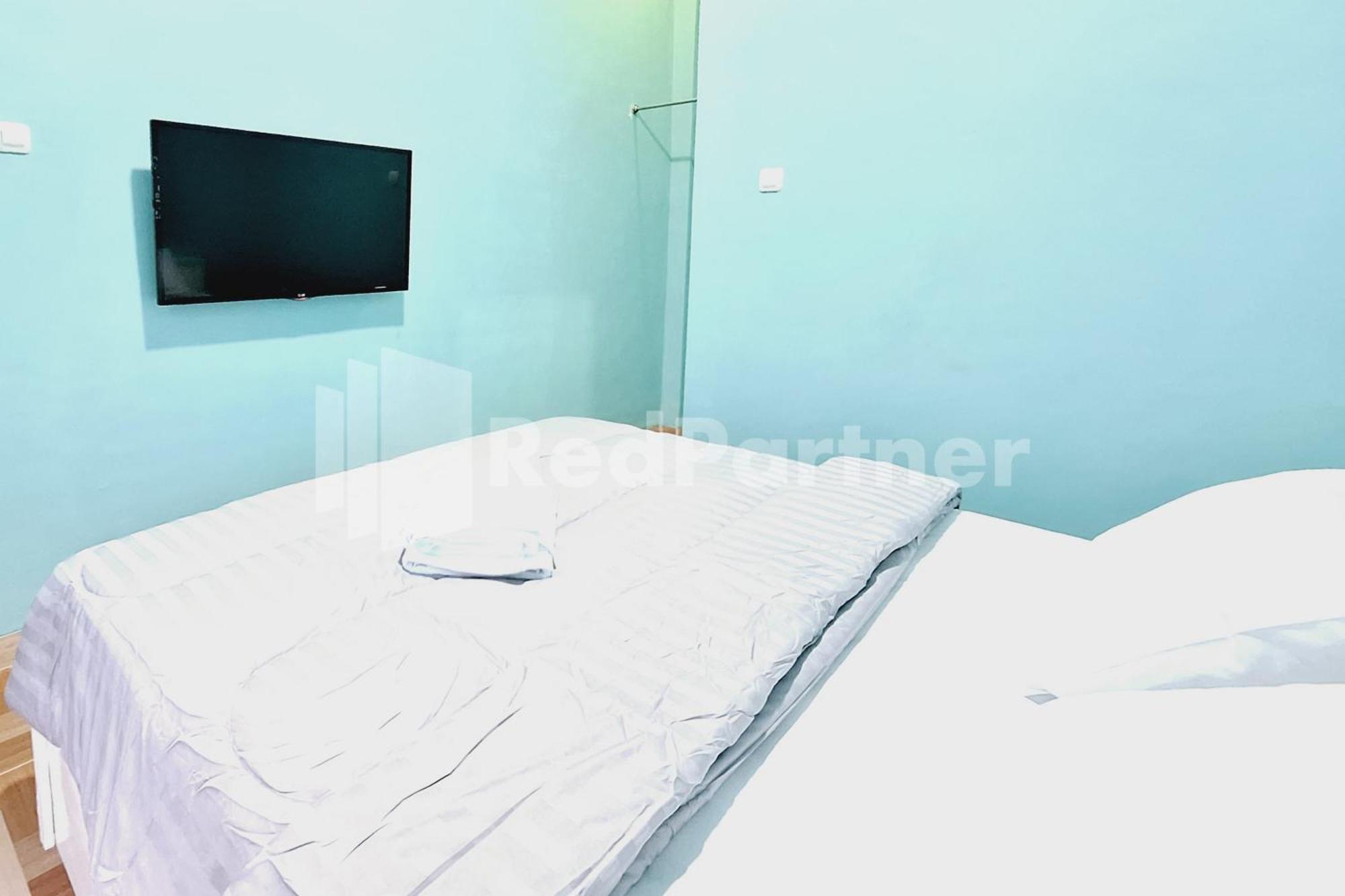 Griya Prashasta Mitra Reddoorz Hotell Kediri  Exteriör bild